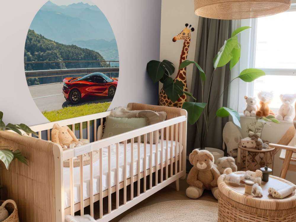 Guidando attraverso il panorama montano