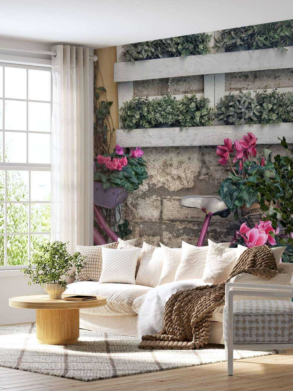 Bicicletta d'epoca con fiori