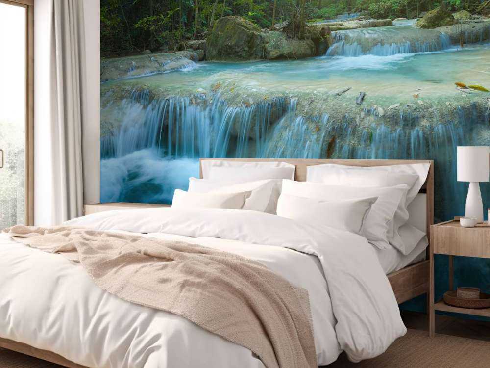 Bella cascata profonda