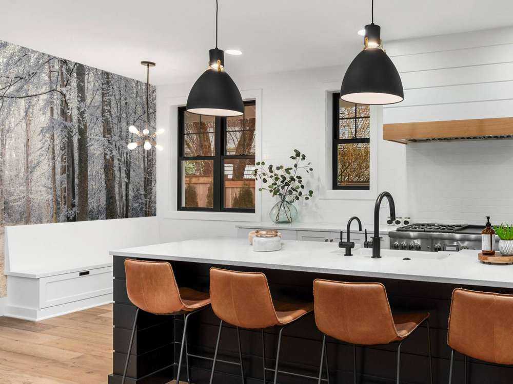 Alberi con foglie bianche