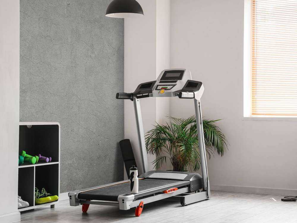 Crepe nel vecchio intonaco