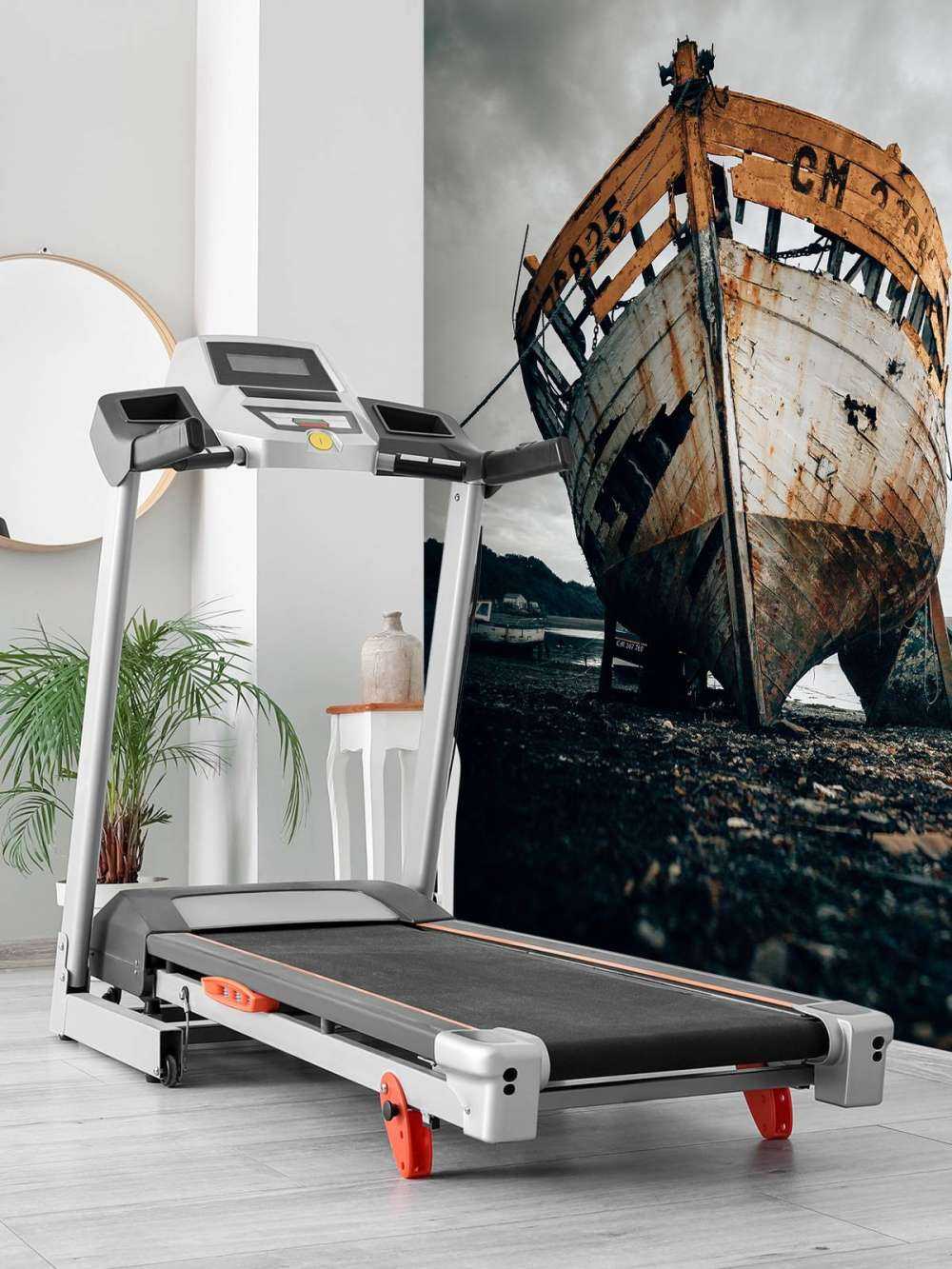 Vecchio relitto arrugginito