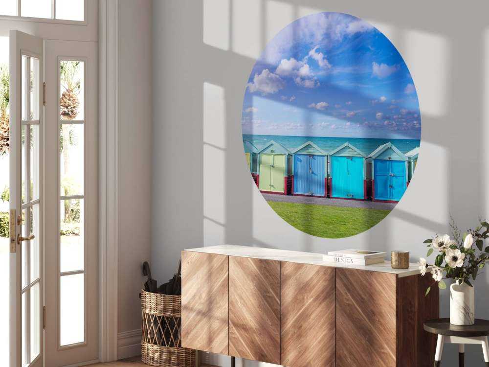 Capanne colorate sulla spiaggia