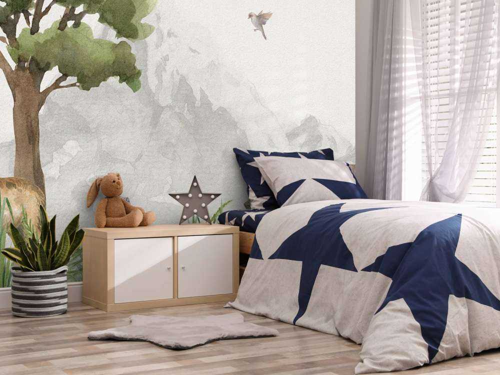 Animali della foresta vicino a una montagna