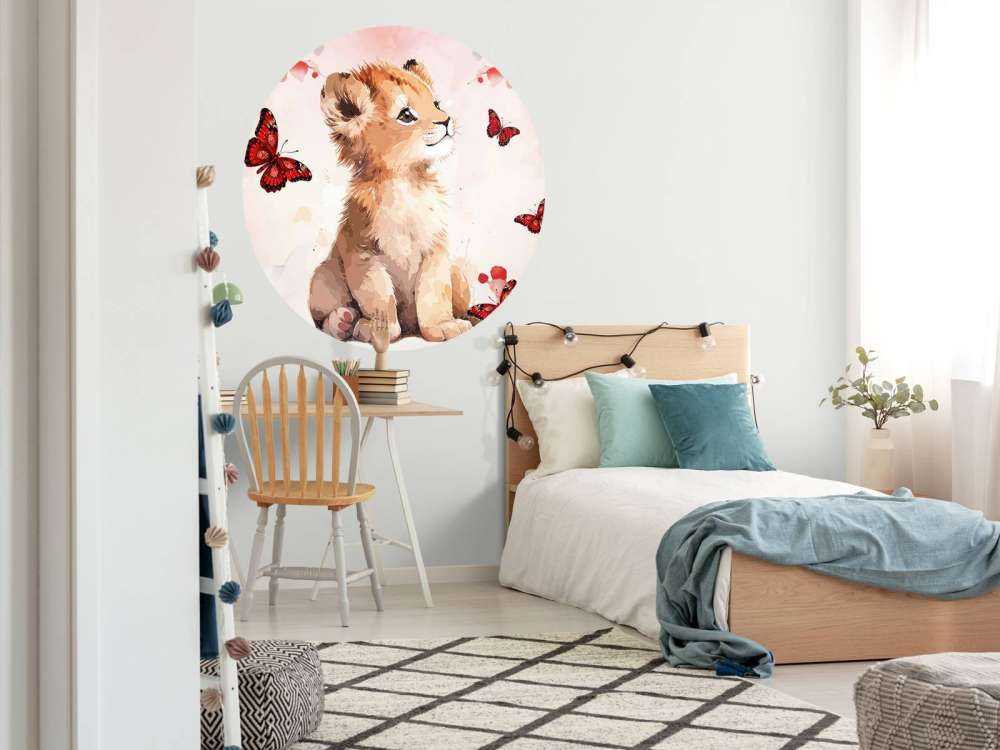 Dromerige leeuwenwelp en vlinders