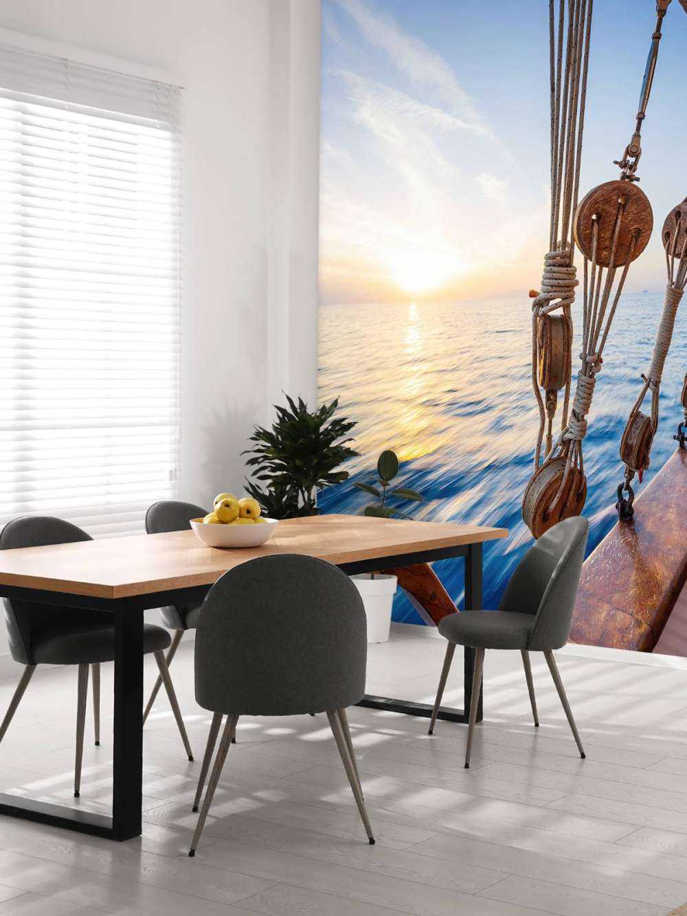 Barca a vela al tramonto