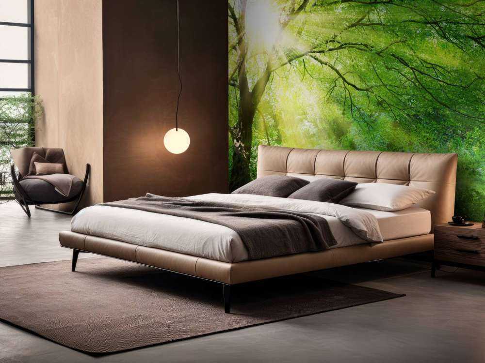 Grande albero con sole