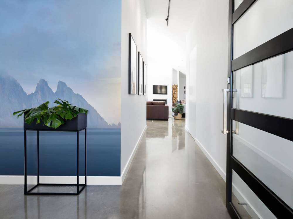 Isola rocciosa nel mare