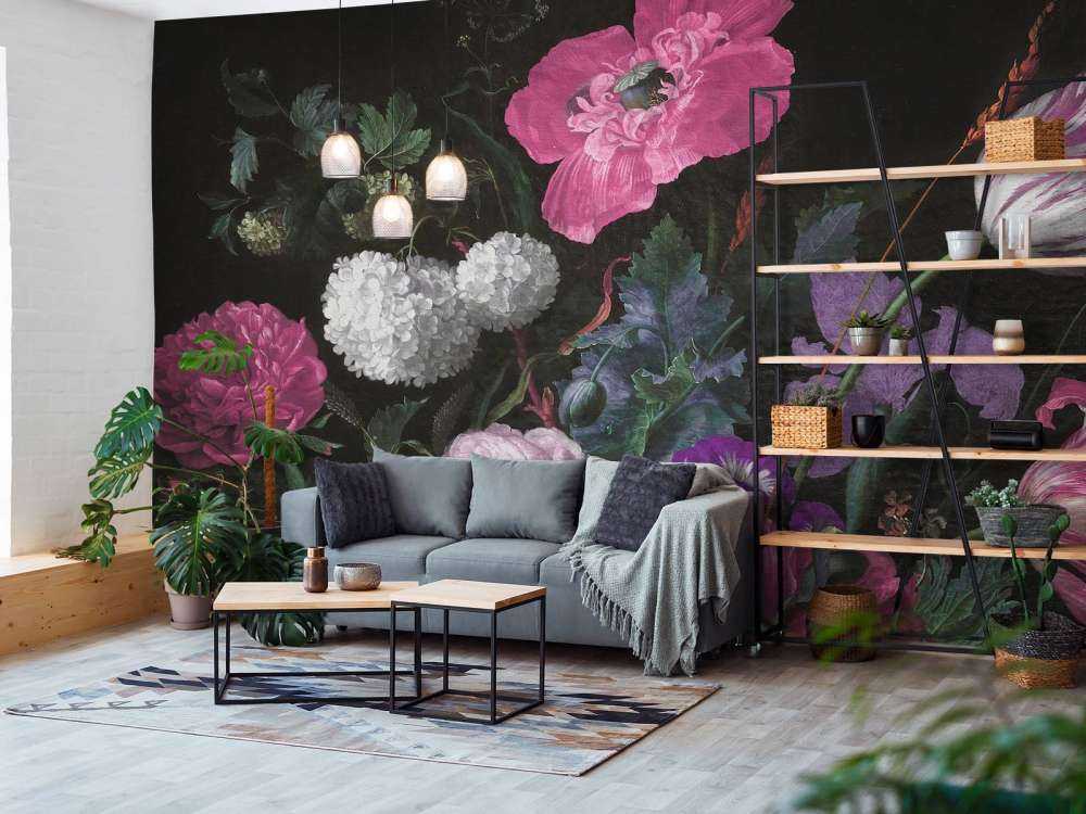 Natura morta di fiori barocchi - rosa lunatico