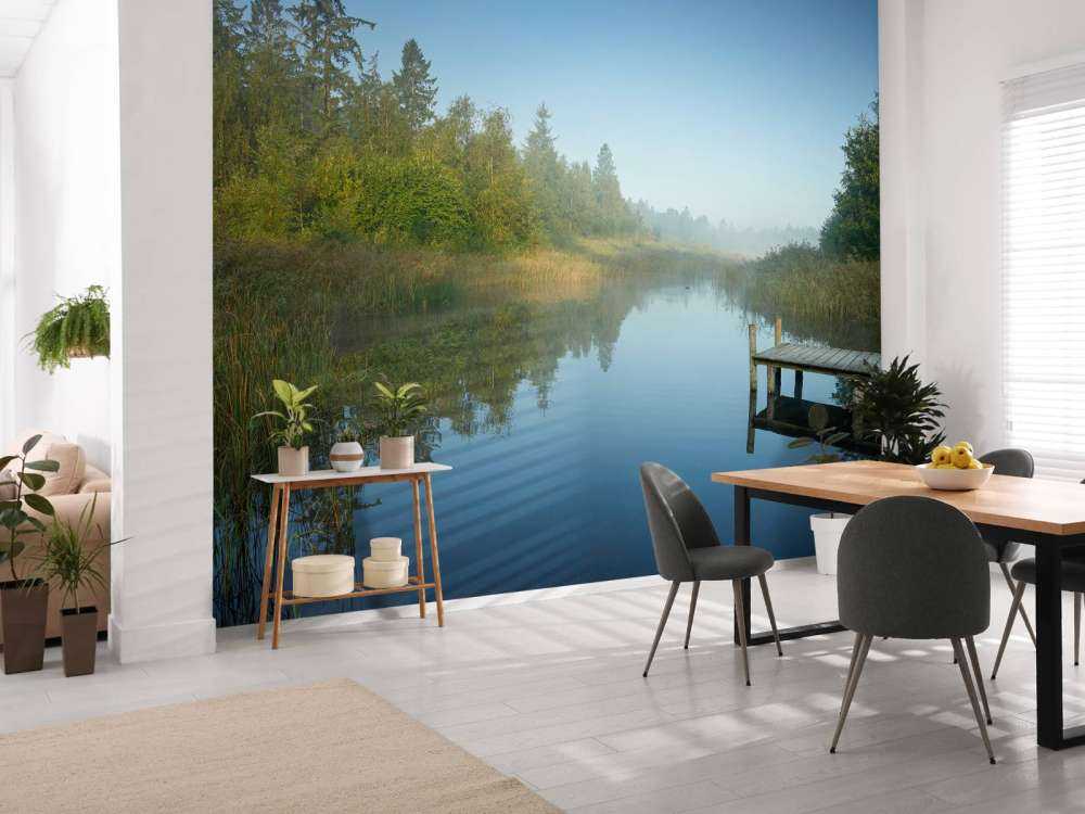 Ponteggi di legno nella foresta