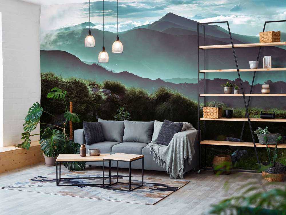 Giungla con montagne