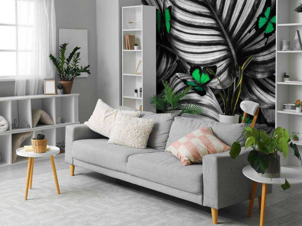 Farfalle su foglie a strisce