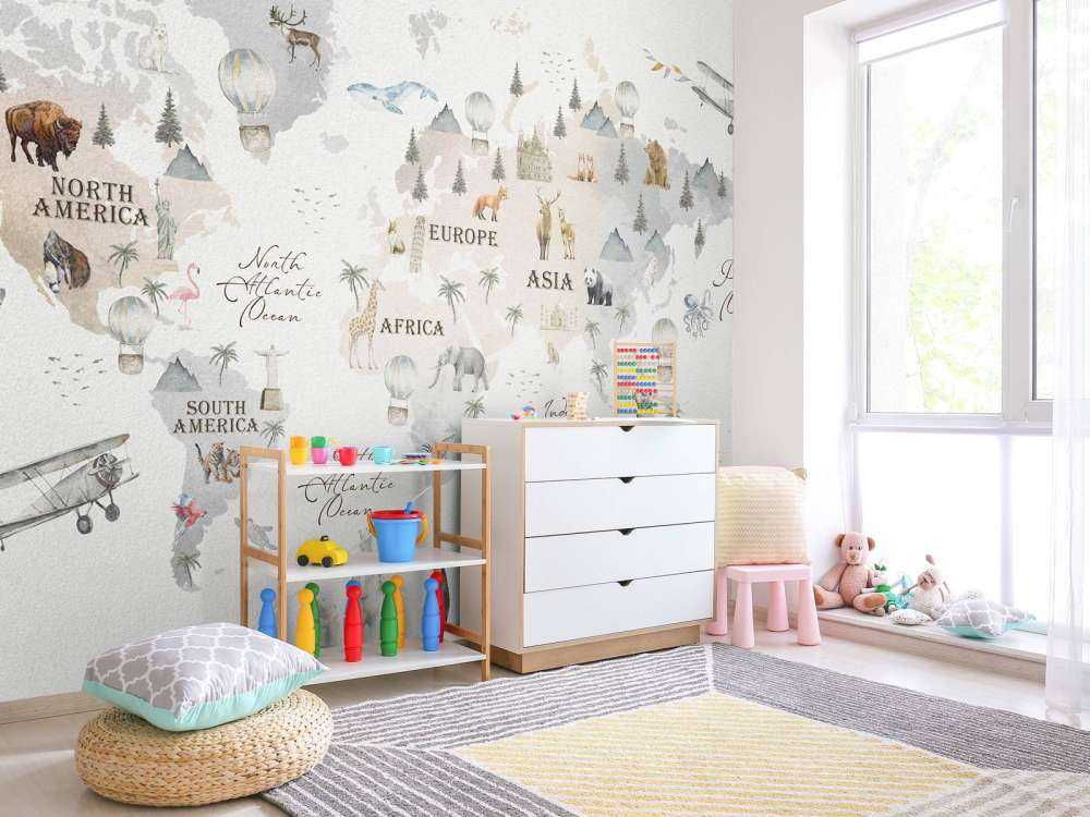 Mappa del mondo con diversi animali