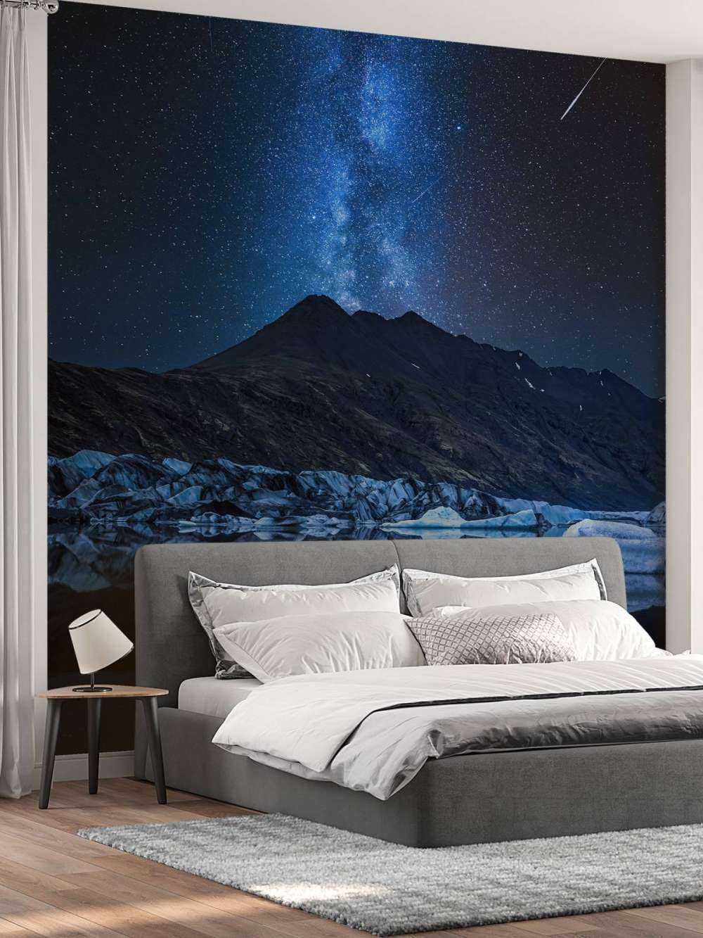 Via Lattea vicino a un ghiacciaio