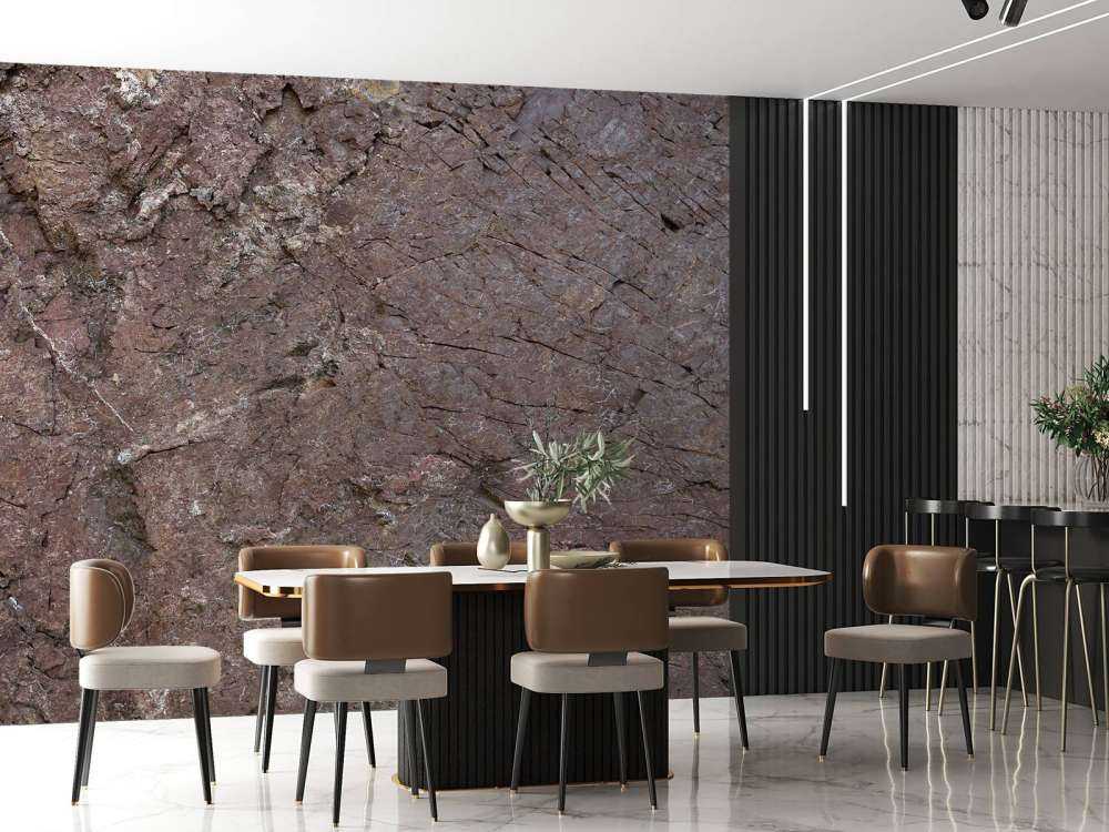 Roccia dettagliata con alberi