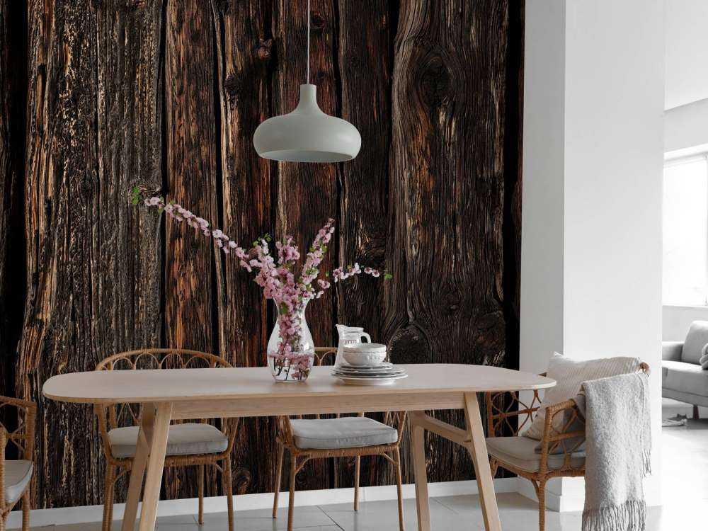 Legno vecchio e scuro