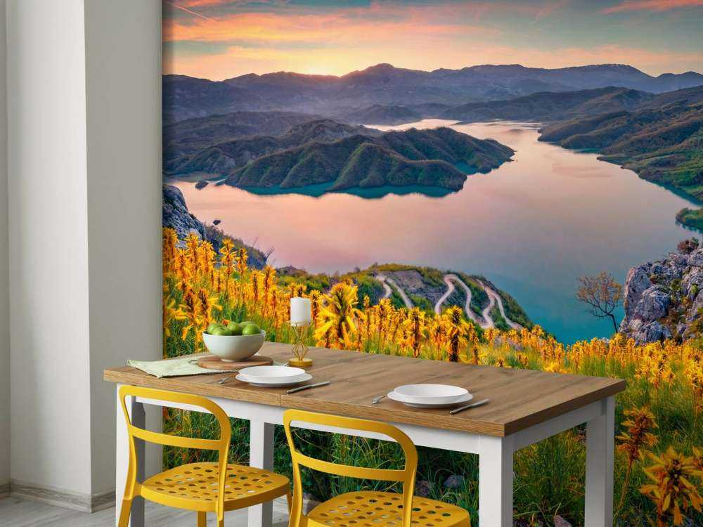 Alba sul lago Bovilla