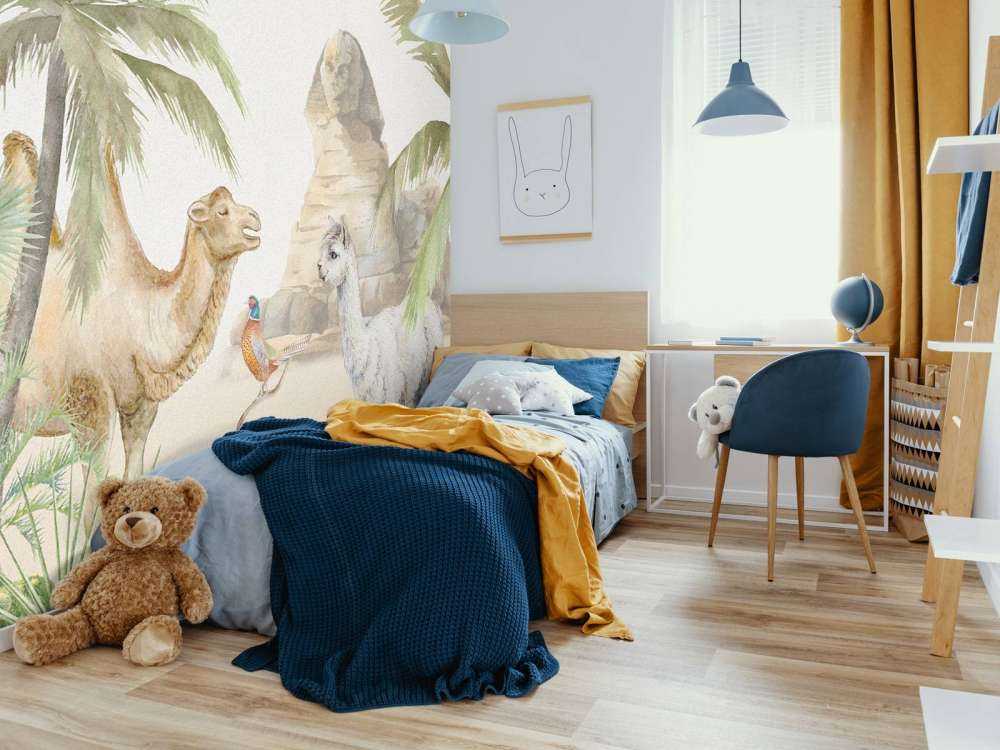 Cammello e alpaca nel deserto