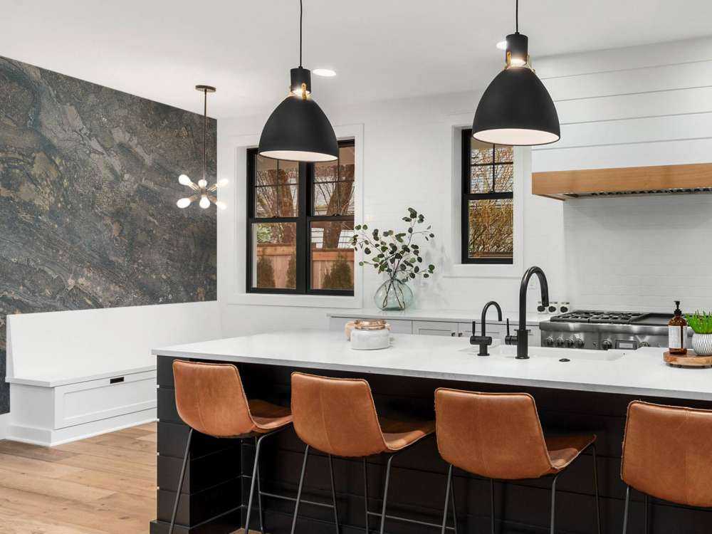 Marmo con tonalità sabbia grigia