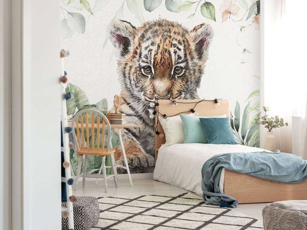 Simpatica tigre con piante