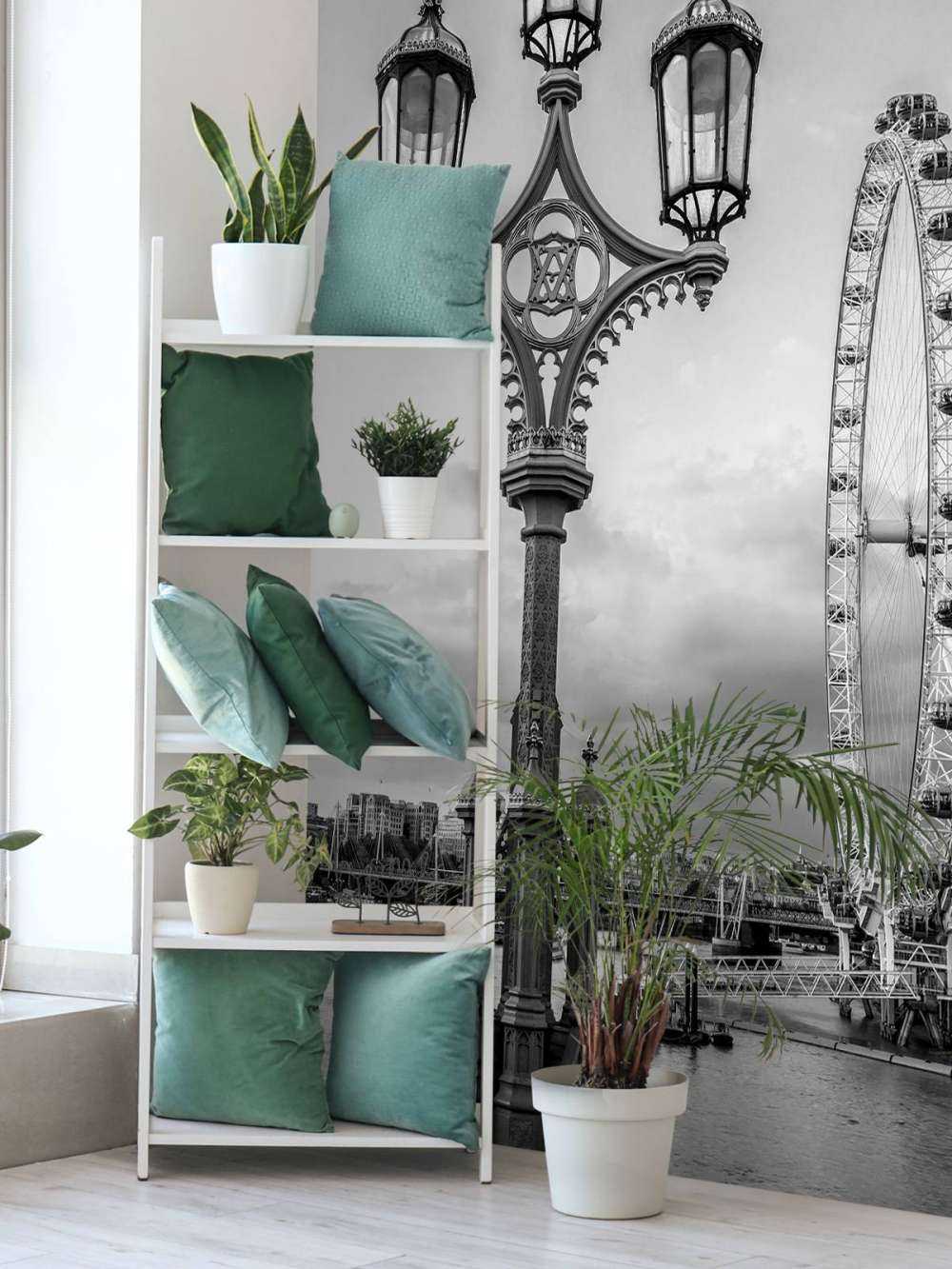 Street lamp with London Eye, London, UK