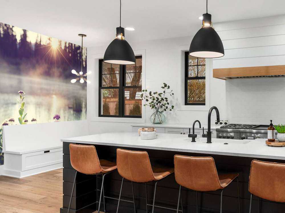 Lago di evaporazione con fiori