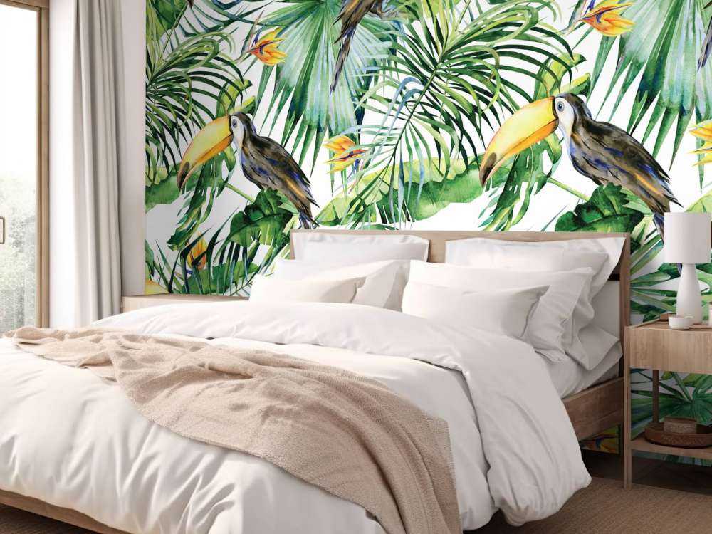 Tucano tra le foglie