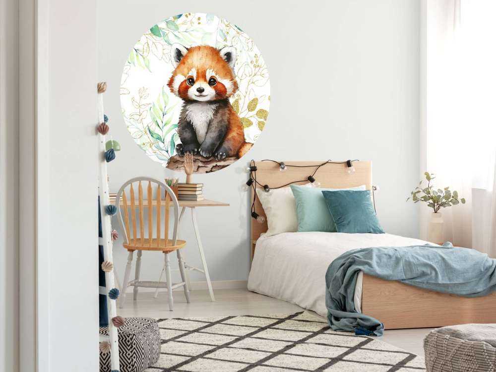 Panda rosso ombreggiato e foglie