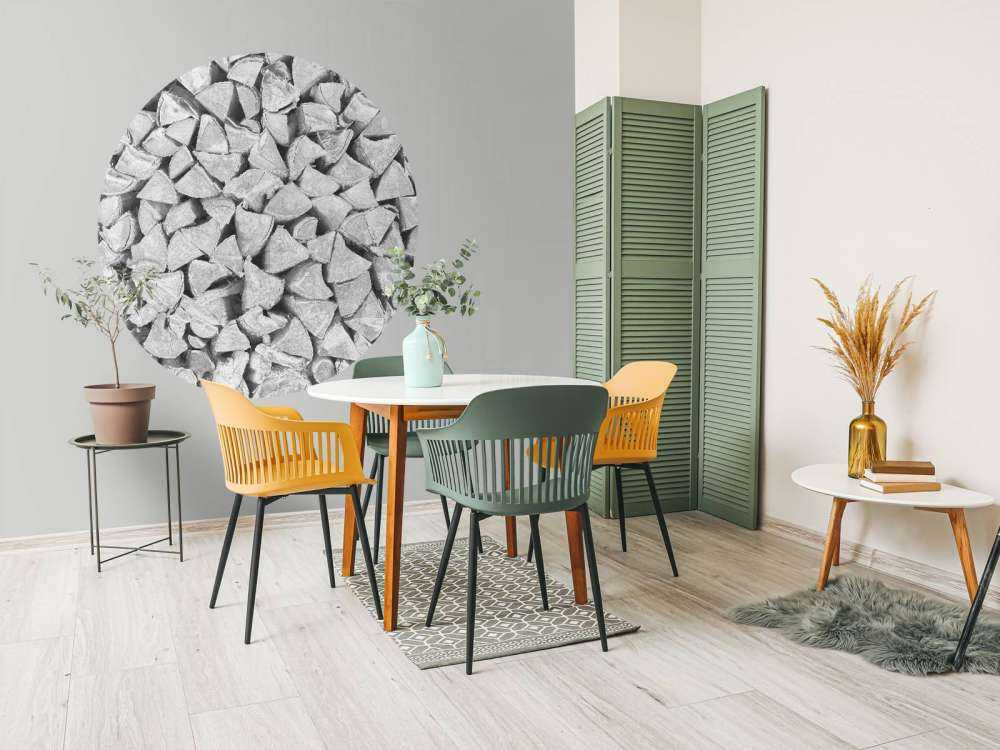 Pila di legno in tonalità di grigio