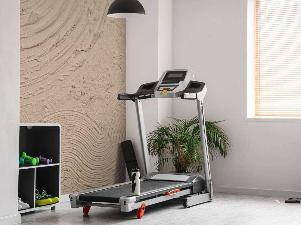 Forme e linee organiche in color tortora