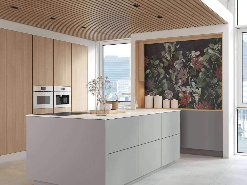 Sette Uccelli in Foliaggio Incantato - Fioritura di Mezzanotte