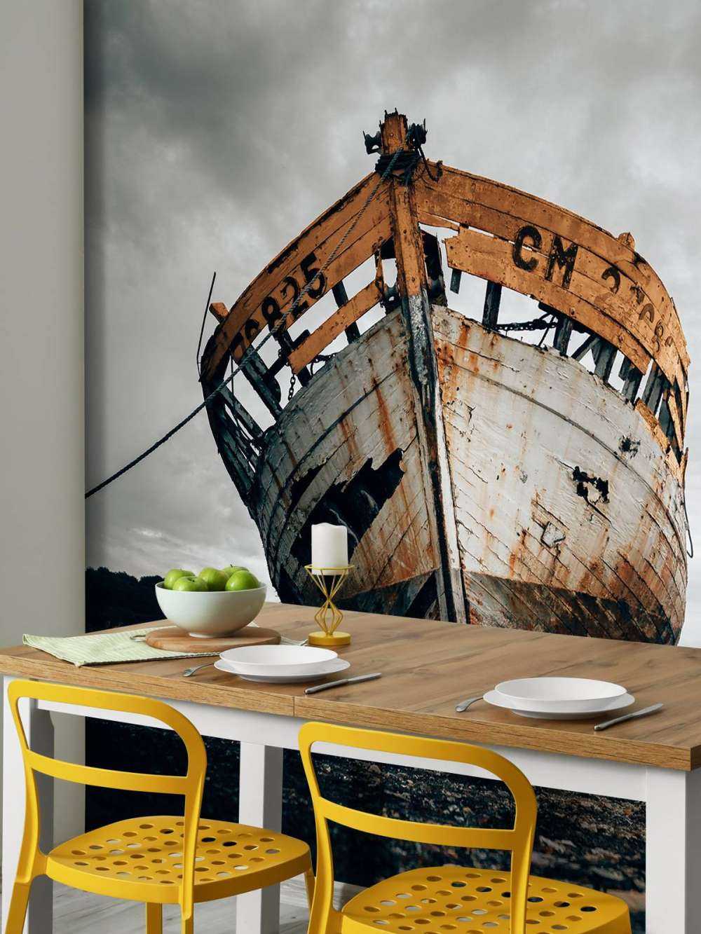 Vecchio relitto arrugginito