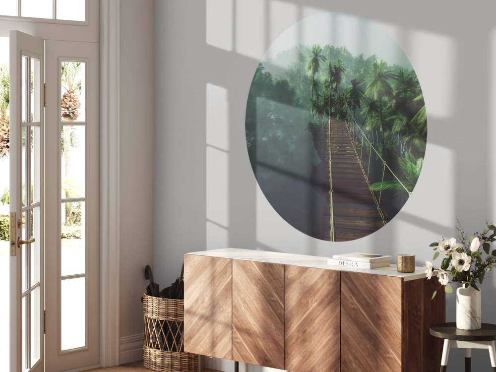 Ponte di corda nella nebbia