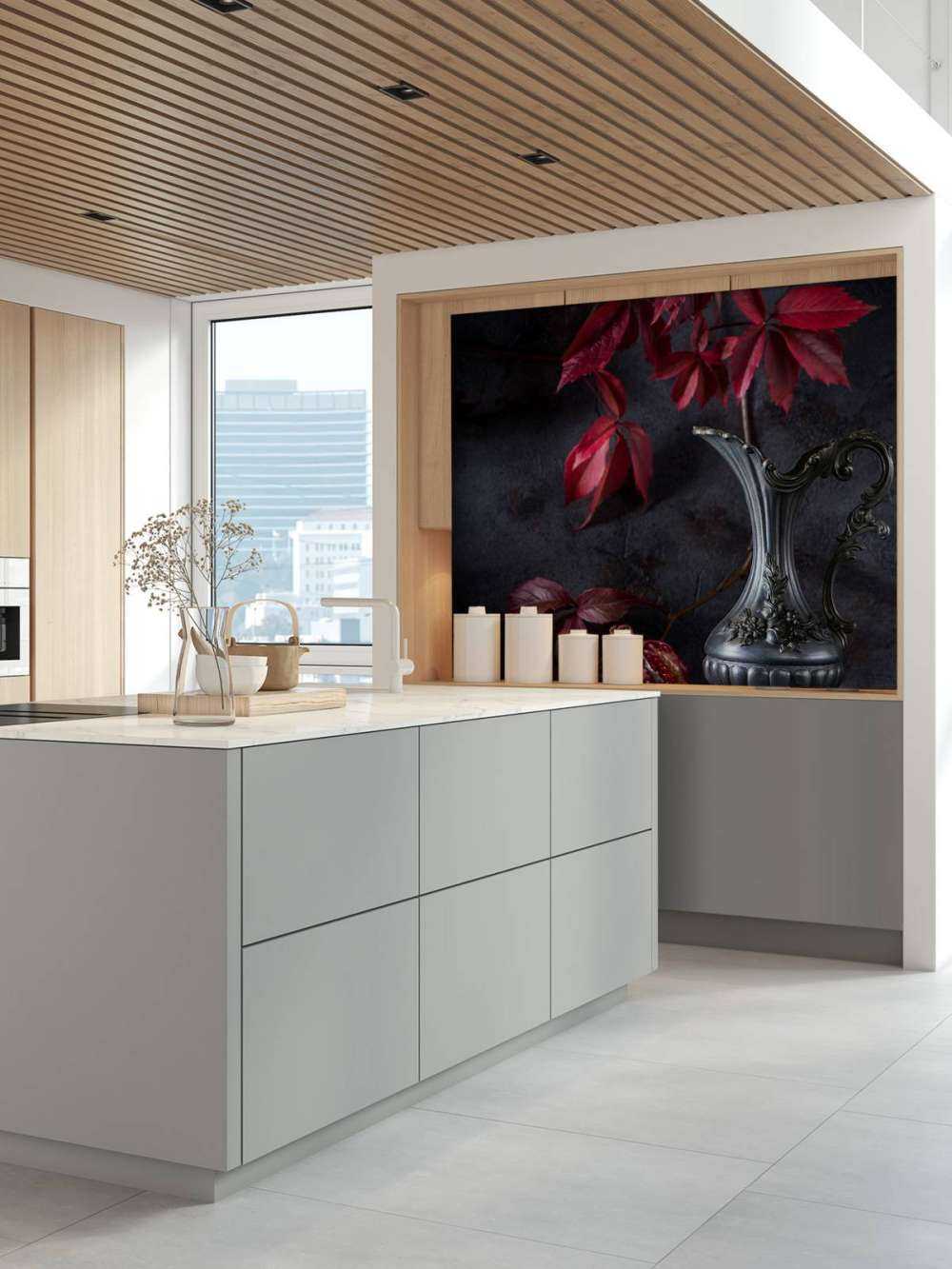 Lattina di vino rosso e frutta rossa