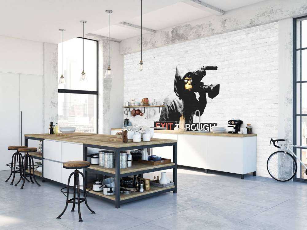 Banksy - ETTGS, white bricks