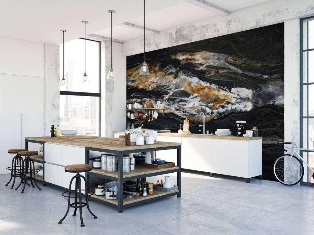 Marmo nero con rilievo