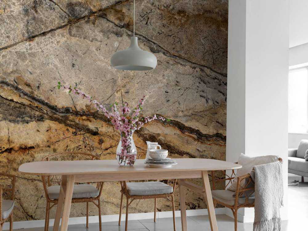 Marmo color sabbia con scanalature