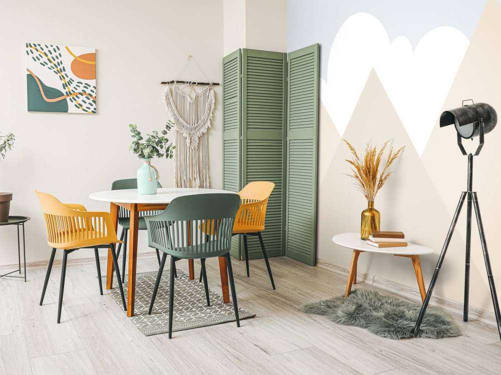 Alta montagna con mongolfiere