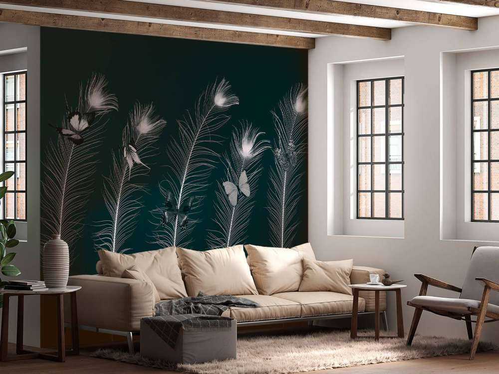 Farfalle su piume di pavone