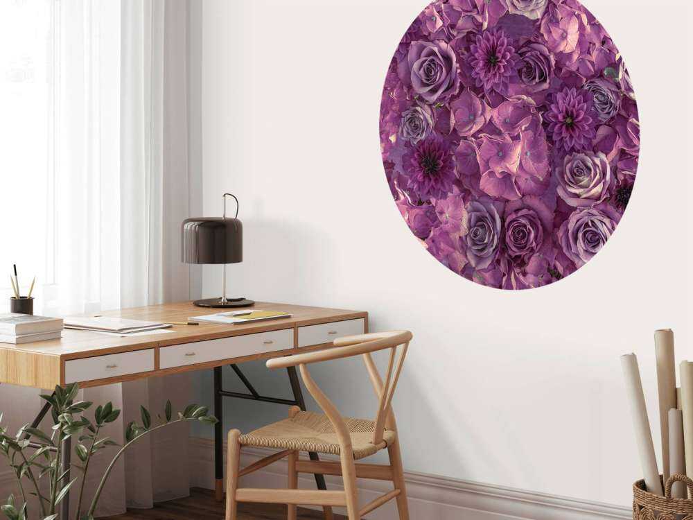 Ortensie, rose e dalie viola