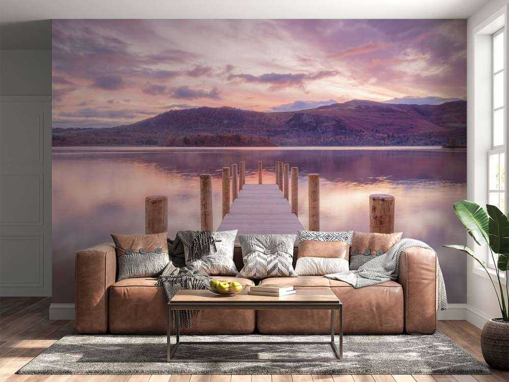 Molo di legno al tramonto