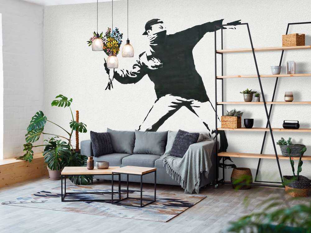 Banksy - Flower thrower, concrete