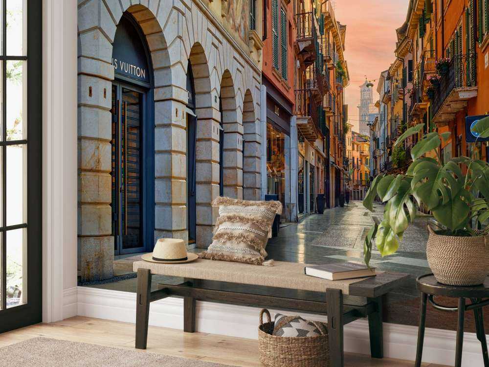 Via dello shopping all'alba