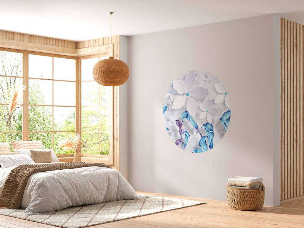 Flores blancas y azules