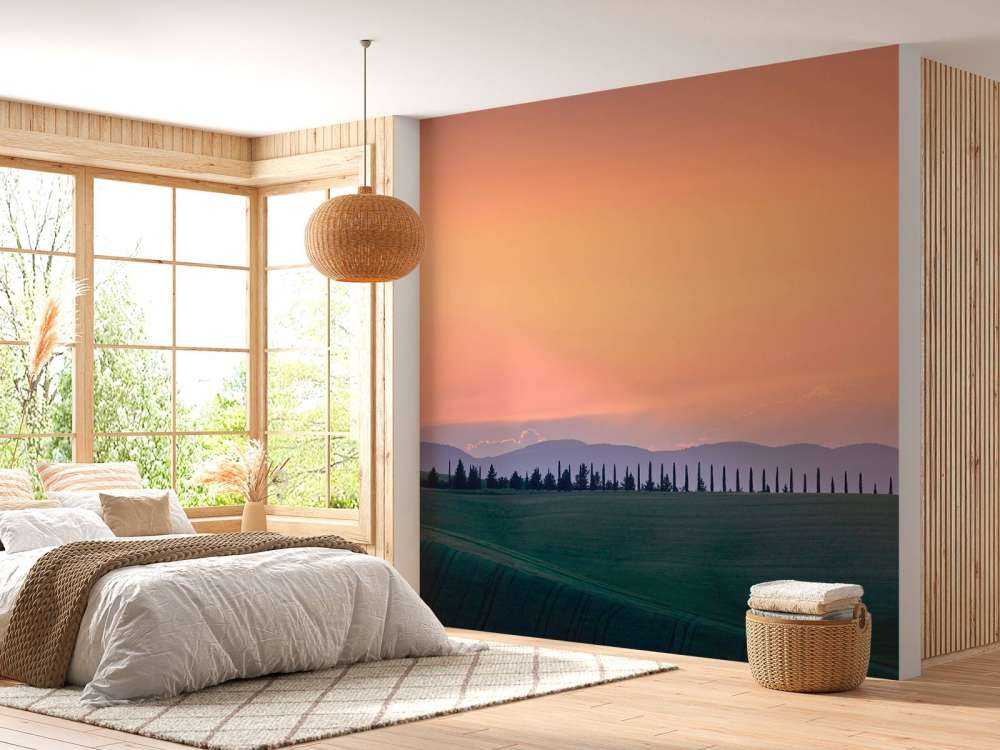 Paesaggio italiano con cielo arancione