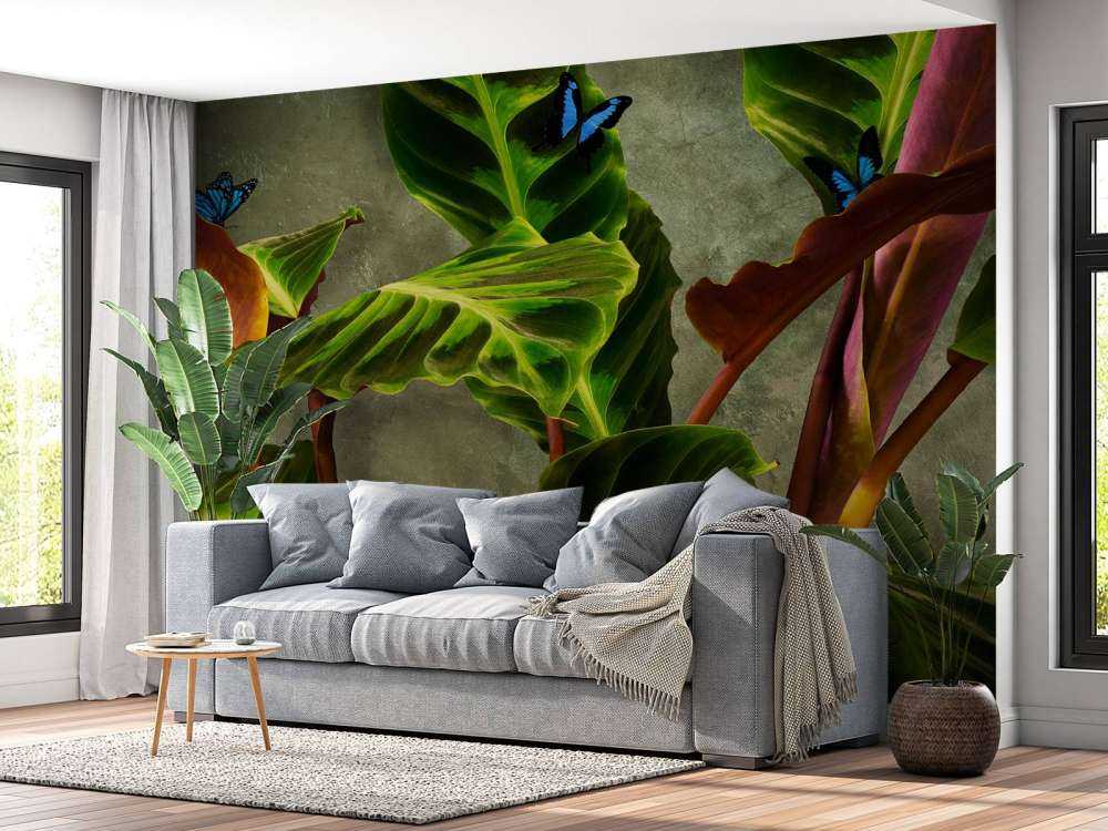 Pianta verde con farfalle