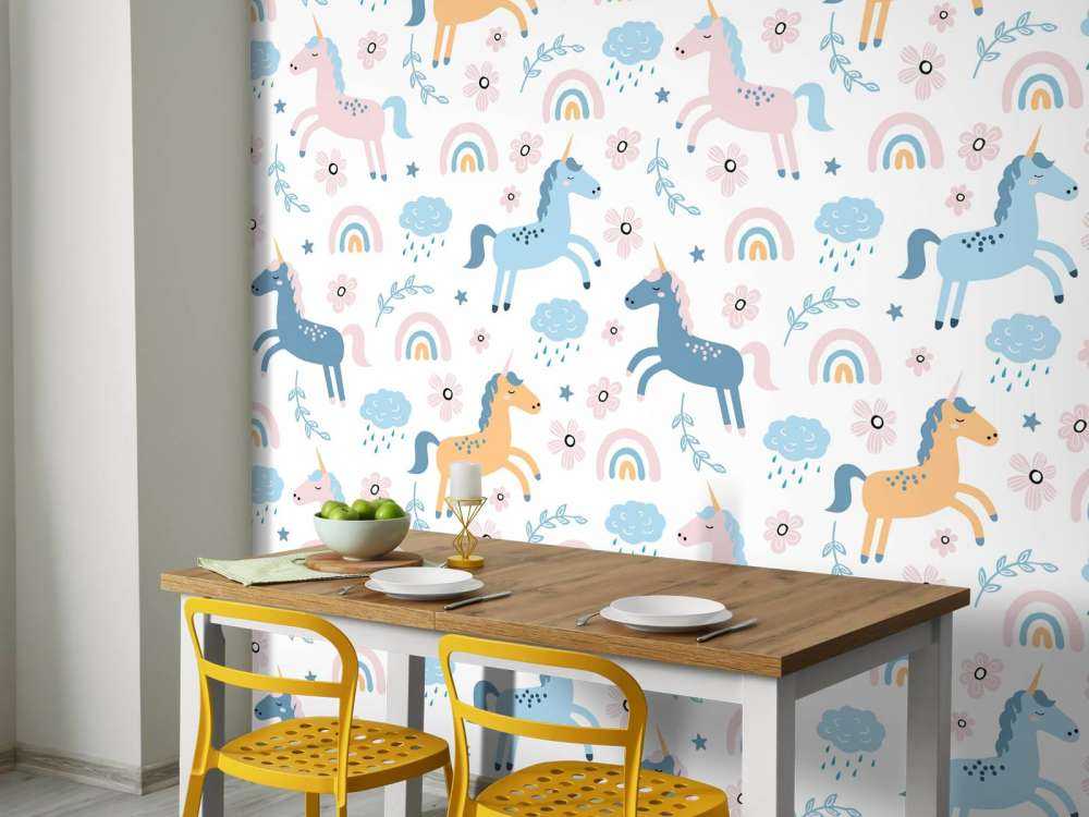 Unicorno con arcobaleno