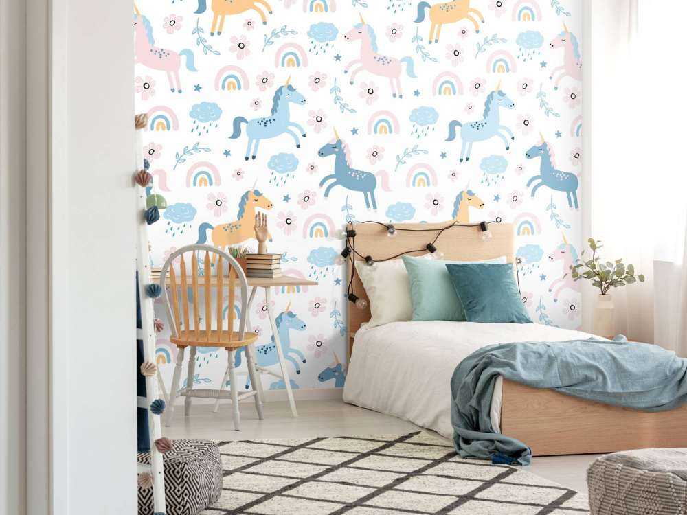 Unicorno con arcobaleno