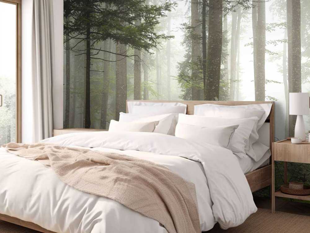 Bellissimo paesaggio nebbioso