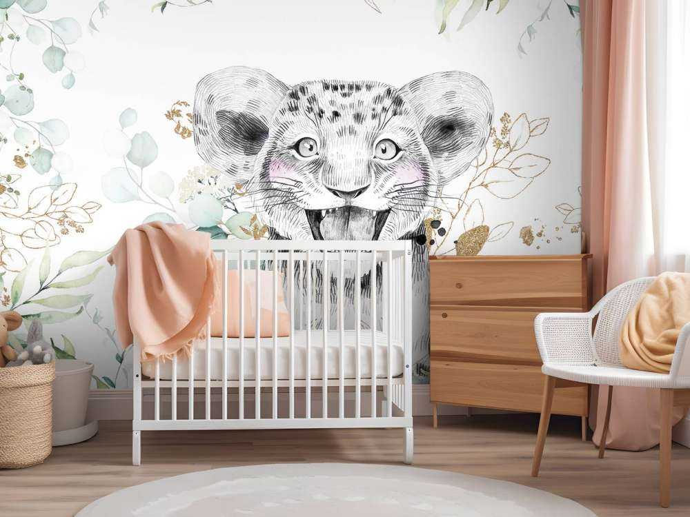 Baby leone con foglie di menta